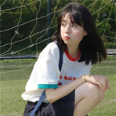 牌坊下的女人
